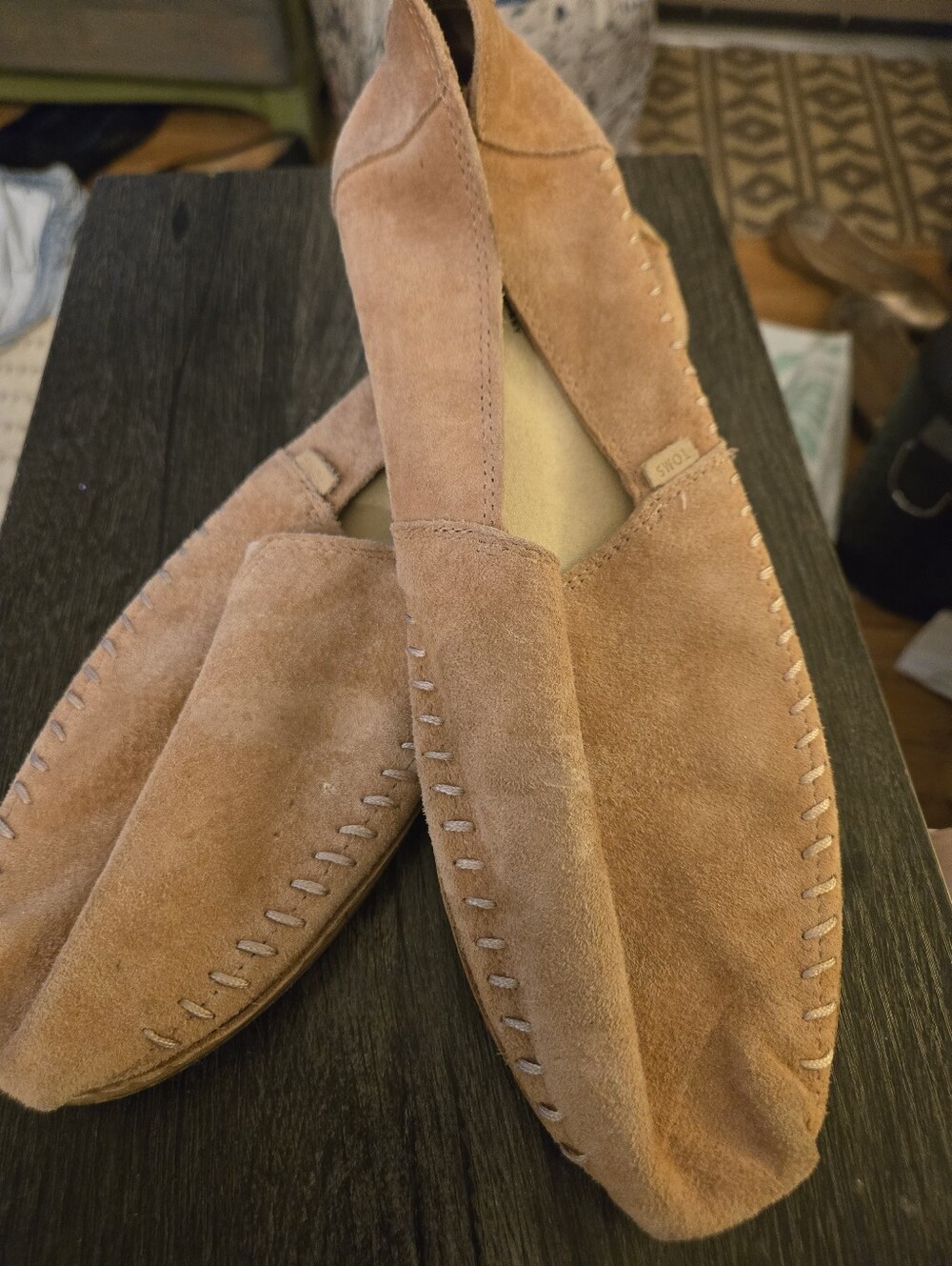 TOMS Classic Alpargata Leather Wrap Slip-On Shoes in the Sand Pink Size 12
